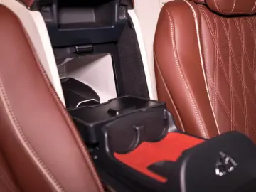 Mercedes-Benz GLS 600 MAYBACH