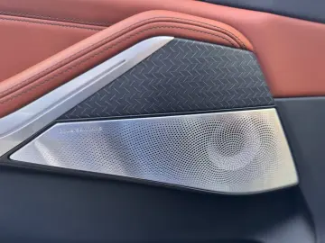 BMW X7 M50 i PANO HUD LIFT AHK LASER 360  B&W