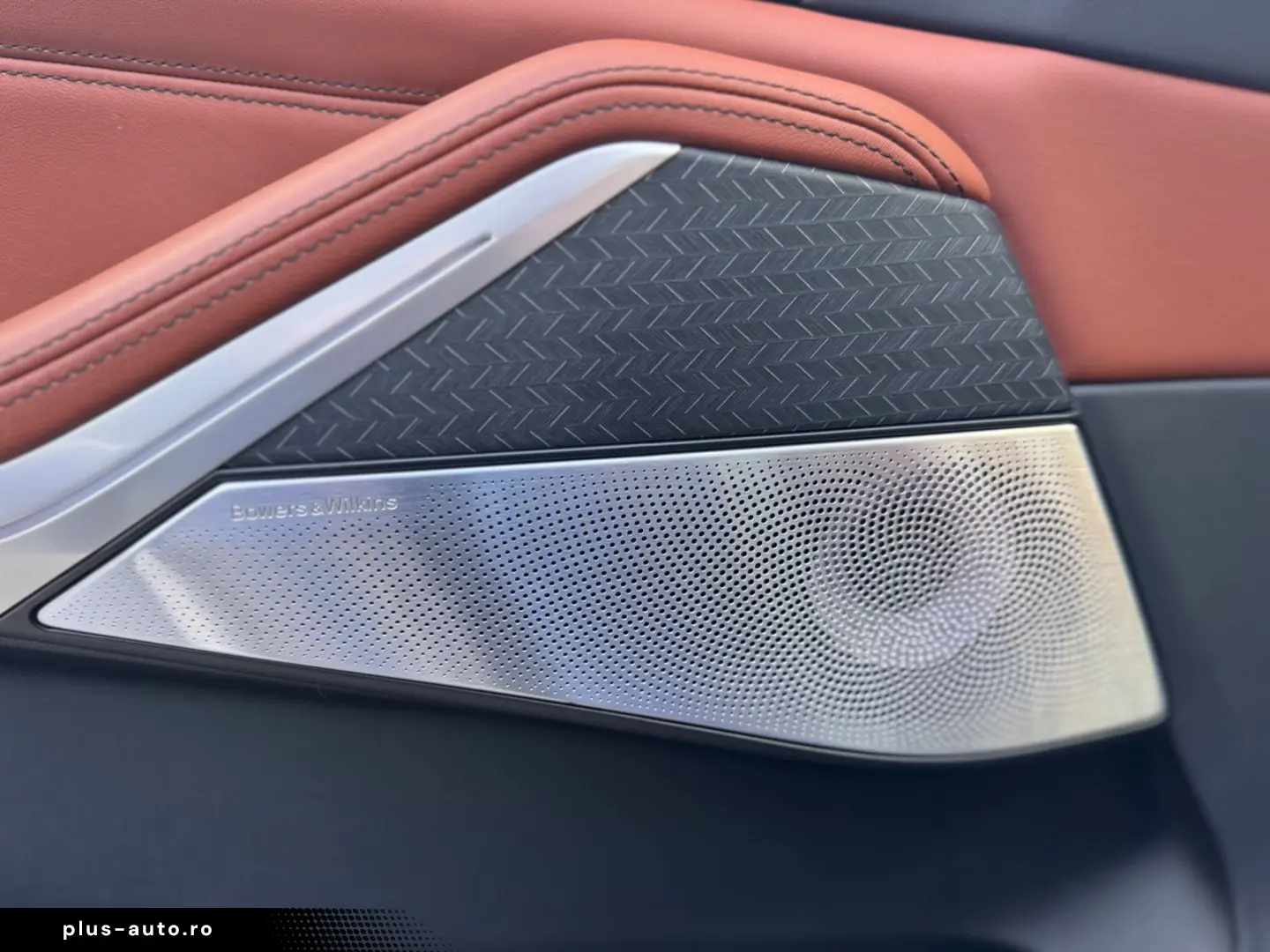 BMW X7 M50 i PANO HUD LIFT AHK LASER 360  B&W