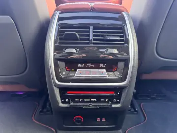 BMW X7 M50 i PANO HUD LIFT AHK LASER 360  B&W