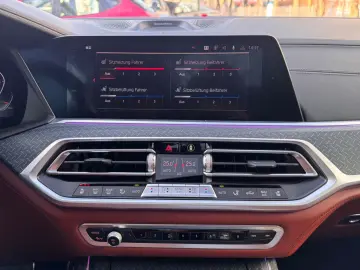 BMW X7 M50 i PANO HUD LIFT AHK LASER 360  B&W