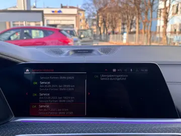 BMW X7 M50 i PANO HUD LIFT AHK LASER 360  B&W