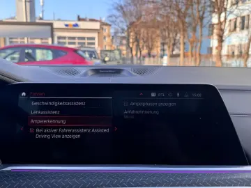 BMW X7 M50 i PANO HUD LIFT AHK LASER 360  B&W