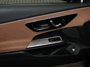 MERCEDES-BENZ CLE 200 Coupé AMG