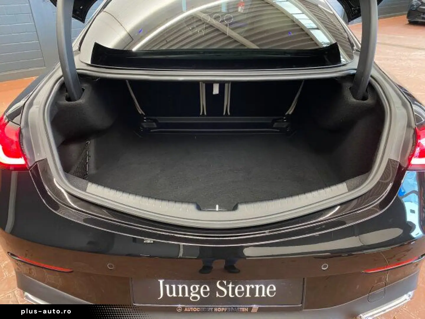 MERCEDES-BENZ CLE 200 AMG