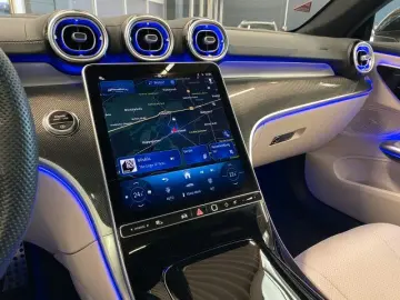 MERCEDES-BENZ CLE 200 AMG