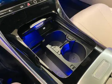 MERCEDES-BENZ CLE 200 AMG