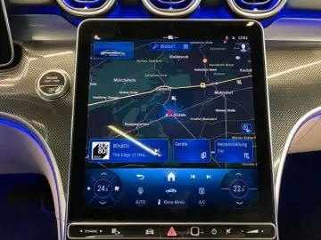 MERCEDES-BENZ CLE 200 AMG