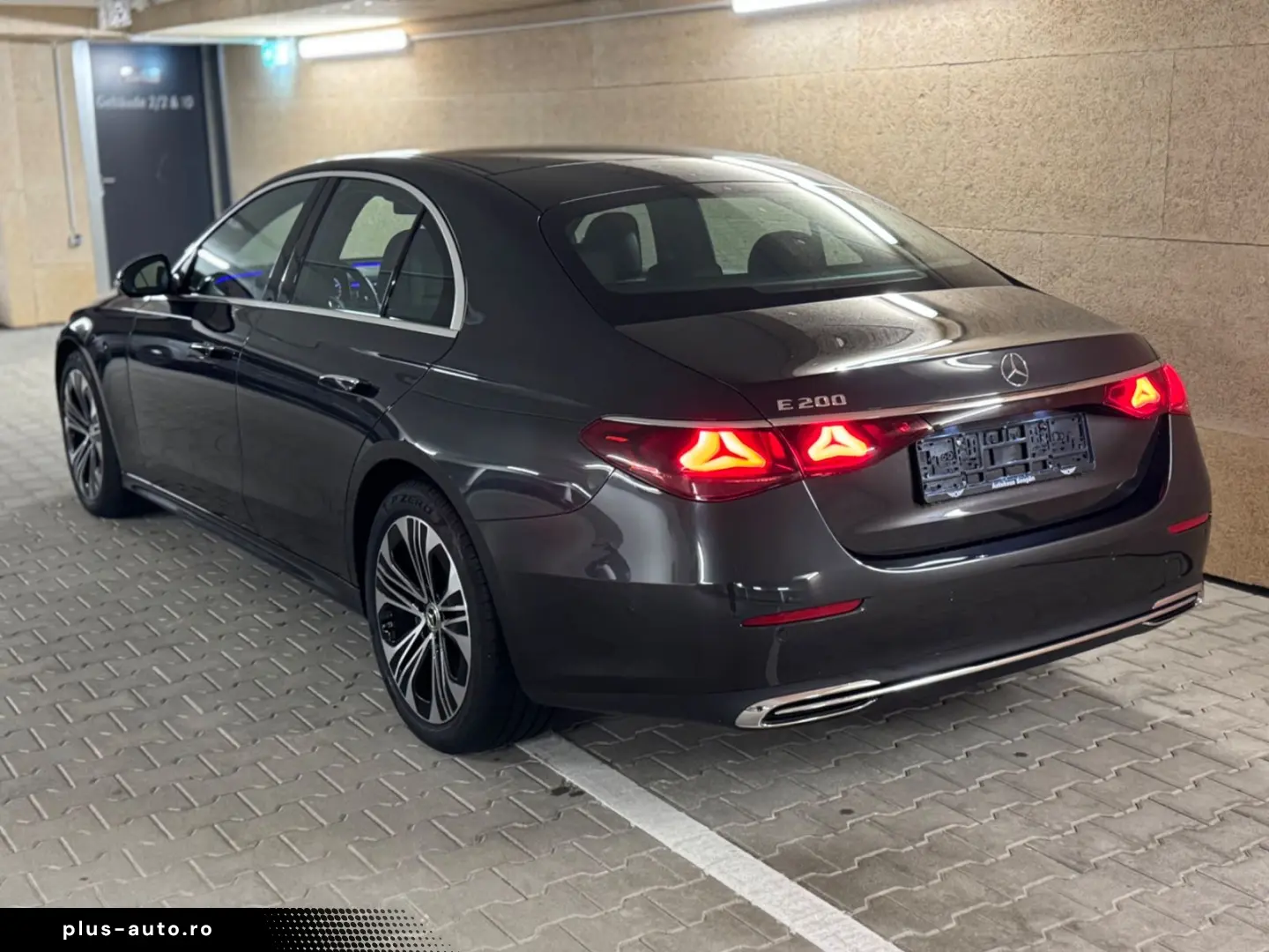 MERCEDES-BENZ E 200 Lim Avantgarde DIST 360  MEMO KE&hellip;