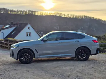 BMW X4 xDrive 20 d M Sport Pano LED AHK Kamera 20