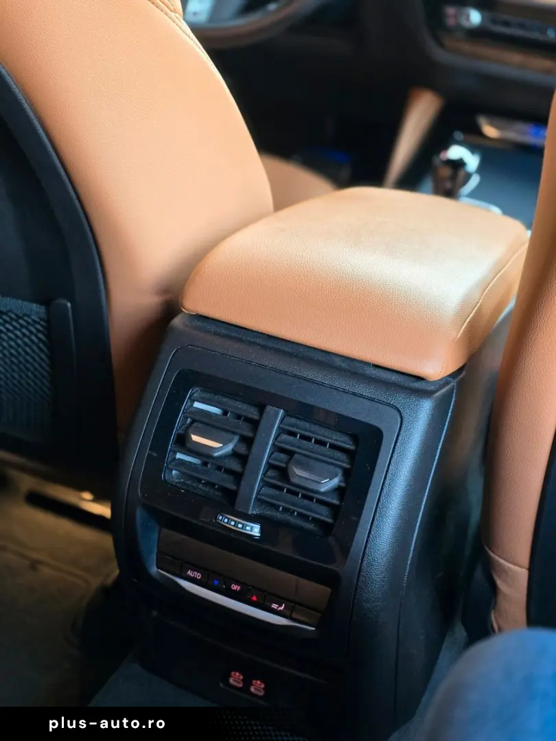 BMW X4 xDrive 20 d M Sport Pano LED AHK Kamera 20