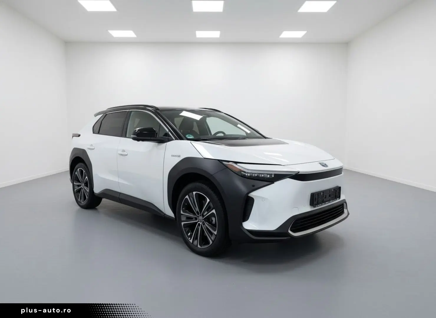 TOYOTA bZ4X Executive Full options  AWD   PANO