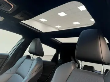 TOYOTA bZ4X Executive Full options  AWD   PANO