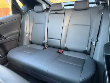 TOYOTA bZ4X Executive Full options  AWD   PANO