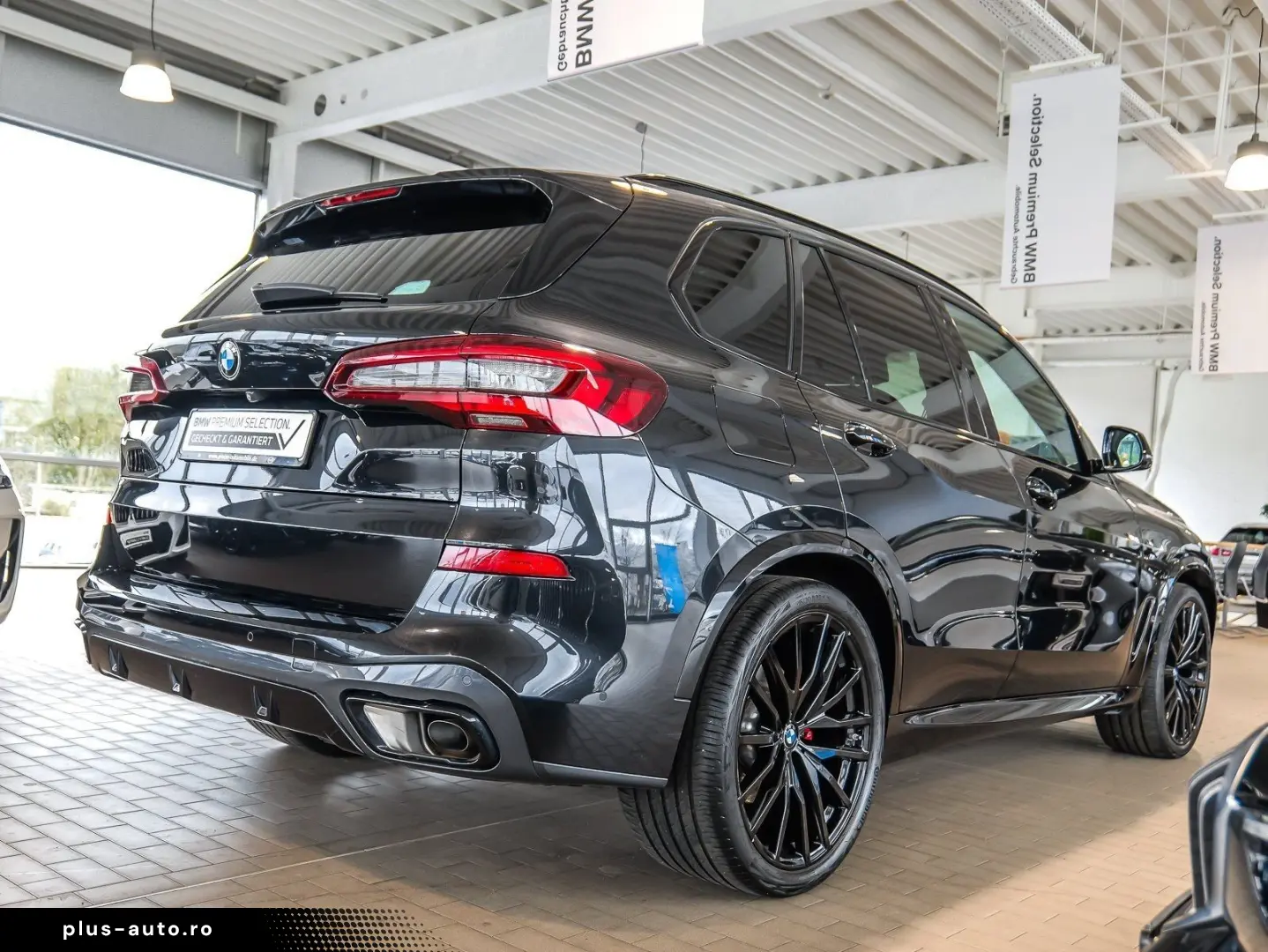 BMW X5 xDrive30d M-Sport AHK Luftfed. HUD Surr.View