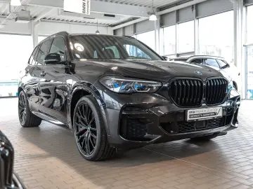 BMW X5 xDrive30d M-Sport AHK Luftfed. HUD Surr.View