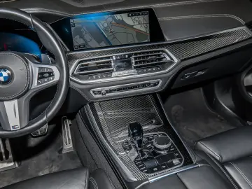 BMW X5 xDrive30d M-Sport AHK Luftfed. HUD Surr.View