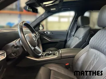BMW X5 xDrive30d M Sport Panoramadach Sky Lounge Har