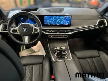 BMW X5 xDrive30d M Sport Panoramadach Sky Lounge Har