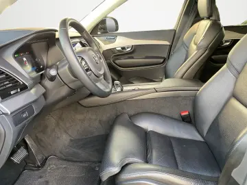 VOLVO XC90 B5 (Diesel) Plus Dark ACC LED Navi SHZ Kam.