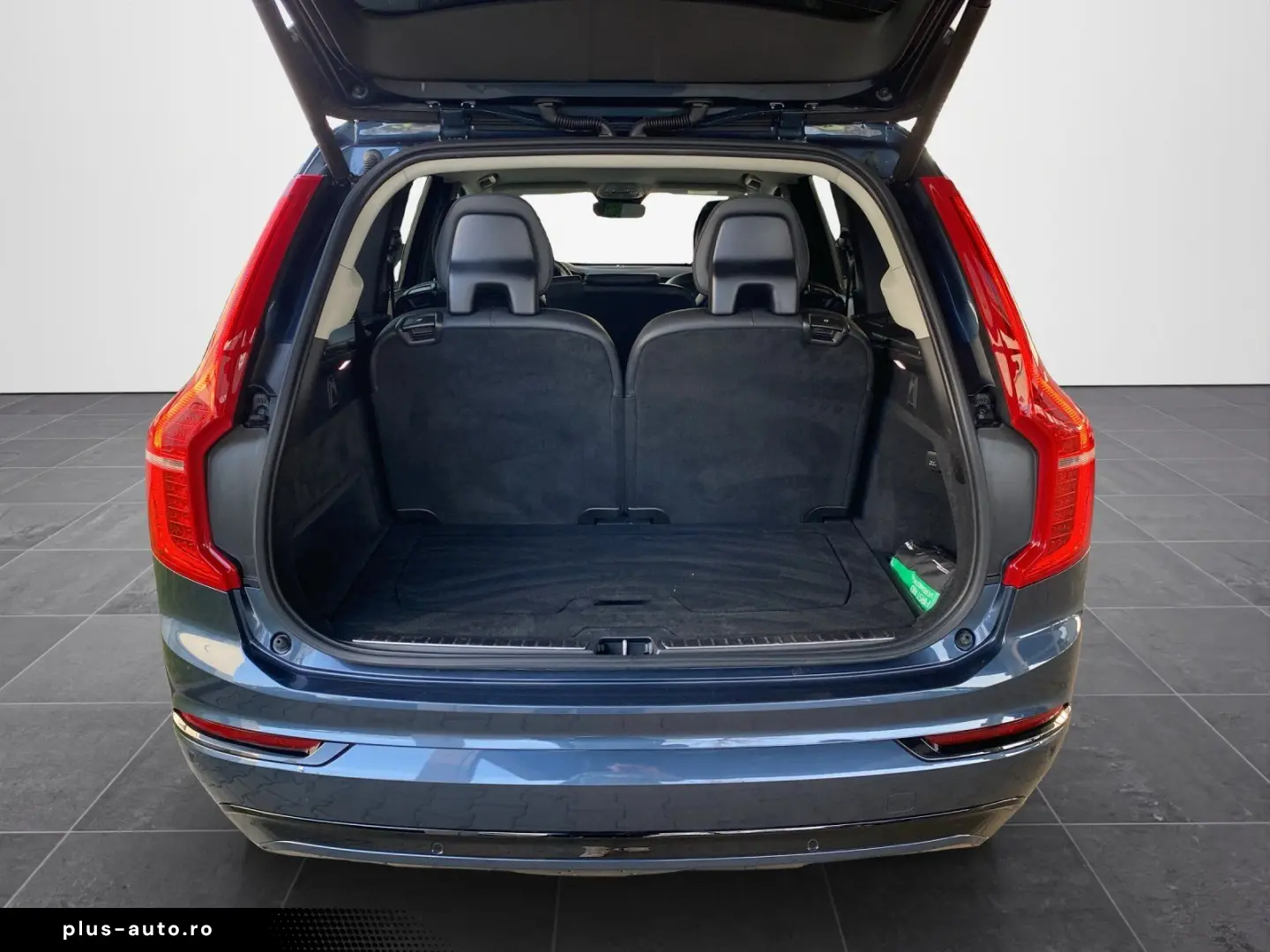 VOLVO XC90 B5 (Diesel) Plus Dark ACC LED Navi SHZ Kam.