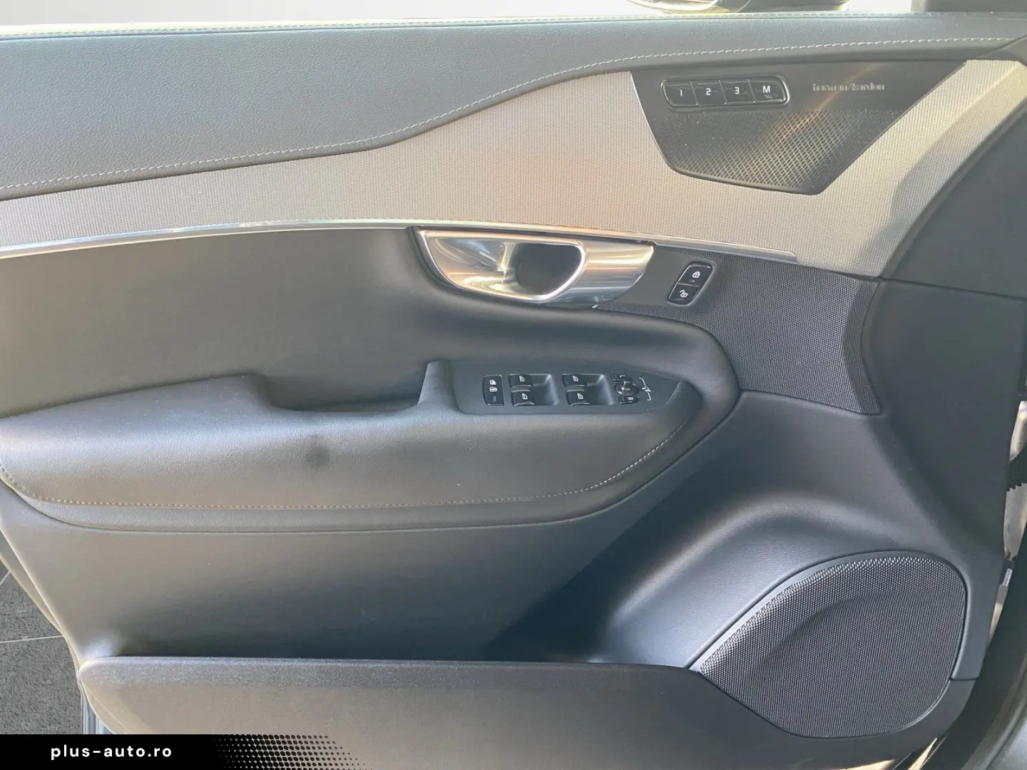 VOLVO XC90 B5 (Diesel) Plus Dark ACC LED Navi SHZ Kam.