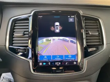 VOLVO XC90 B5 (Diesel) Plus Dark ACC LED Navi SHZ Kam.