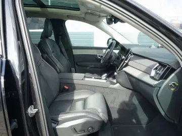 VOLVO XC90 Ultra T8 AWD Plug-in hybrid 360 Cam Four-C