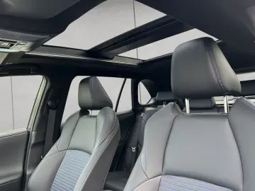 TOYOTA RAV 4 2.5 4x4 Hybrid Style Panoramadach