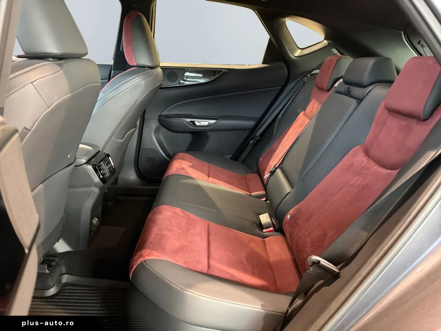 LEXUS NX 350h  Bi-LED ACC CAM Navi CarPlay Soundsystem