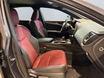 LEXUS NX 350h  Bi-LED ACC CAM Navi CarPlay Soundsystem