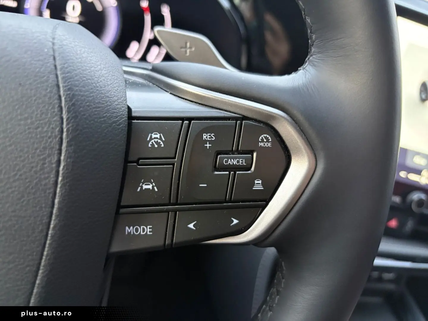 LEXUS NX 350h  Bi-LED ACC CAM Navi CarPlay Soundsystem