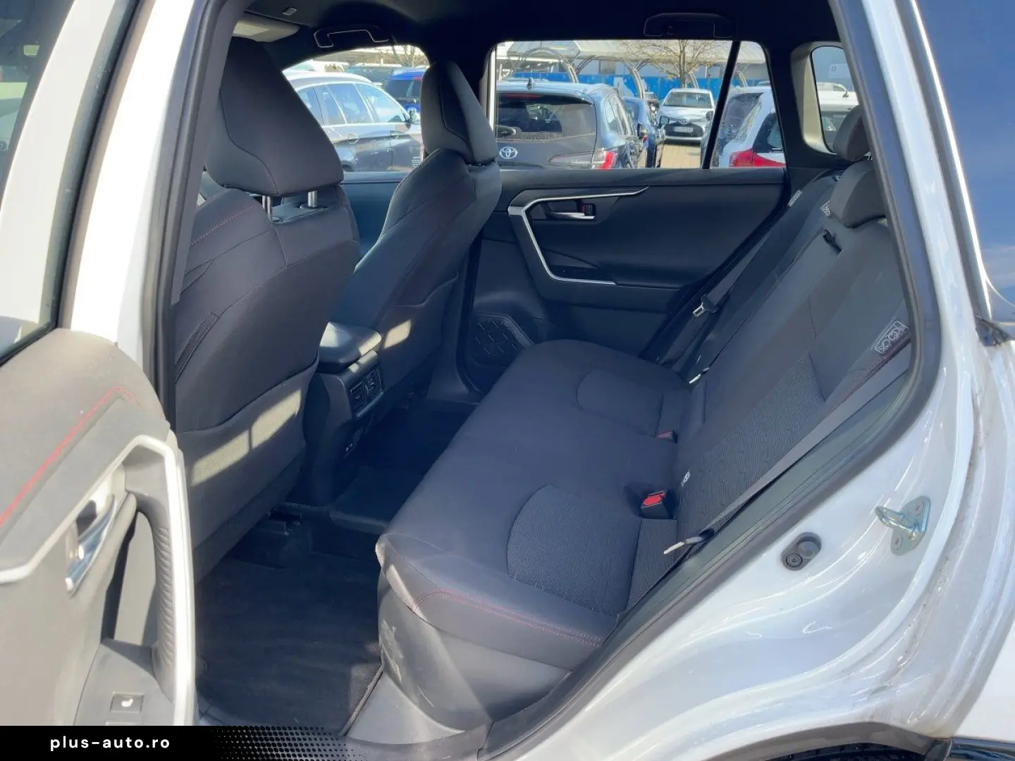 TOYOTA RAV4 2.5 Plug-In Hybrid Comfort HUD Navi 4xSHZ A