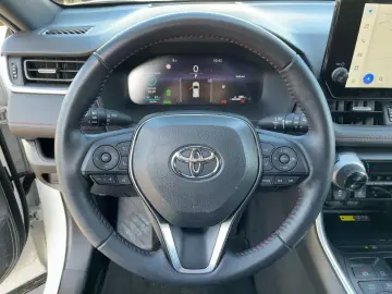 TOYOTA RAV4 2.5 Plug-In Hybrid Comfort HUD Navi 4xSHZ A