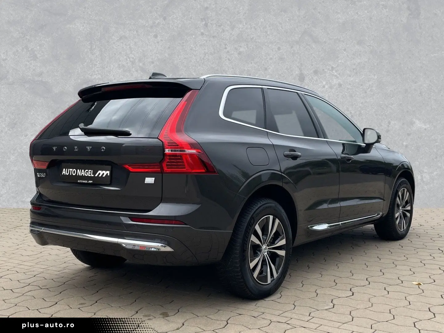VOLVO XC60 Recharge T6 AWD Thors Hammer Winterpkt. 18
