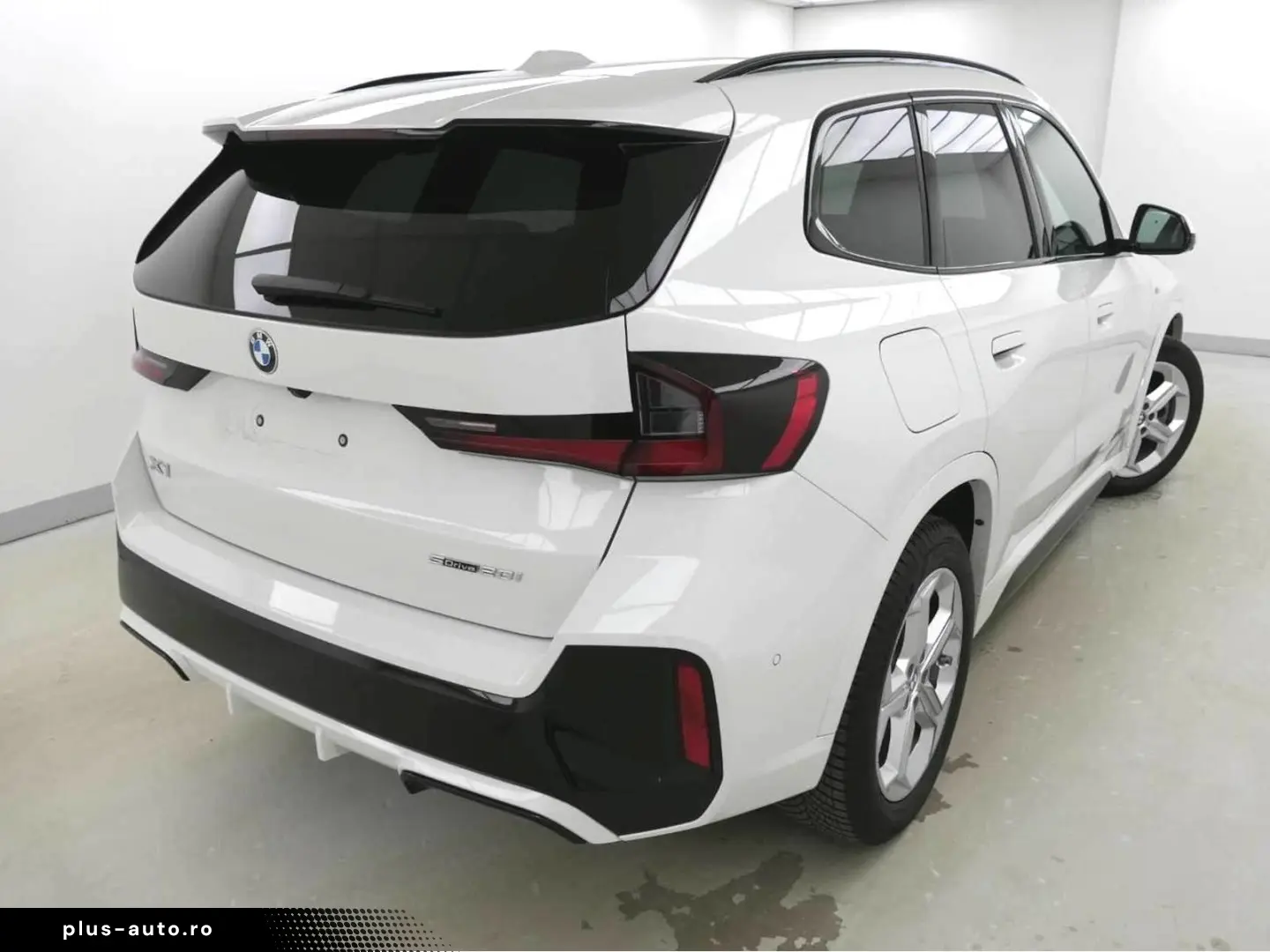 BMW X1 sDrive 20i M Sport Pano HeadUp 360 Kam eSitze