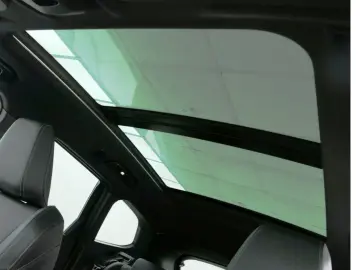 BMW X1 sDrive 20i M Sport Pano HeadUp 360 Kam eSitze