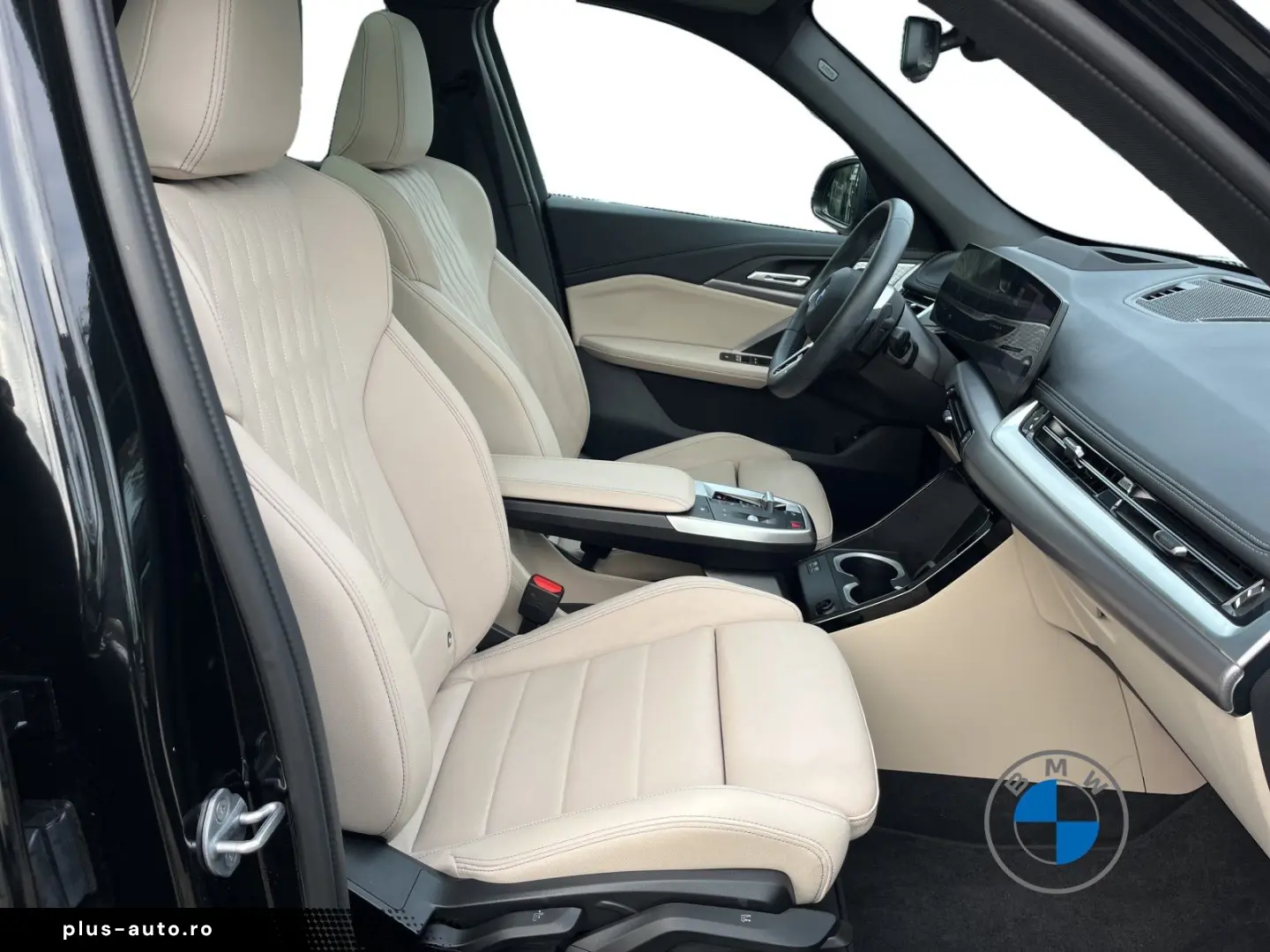 BMW X1 xDrive23d M Sport 18  AHK Pano Massage Memory