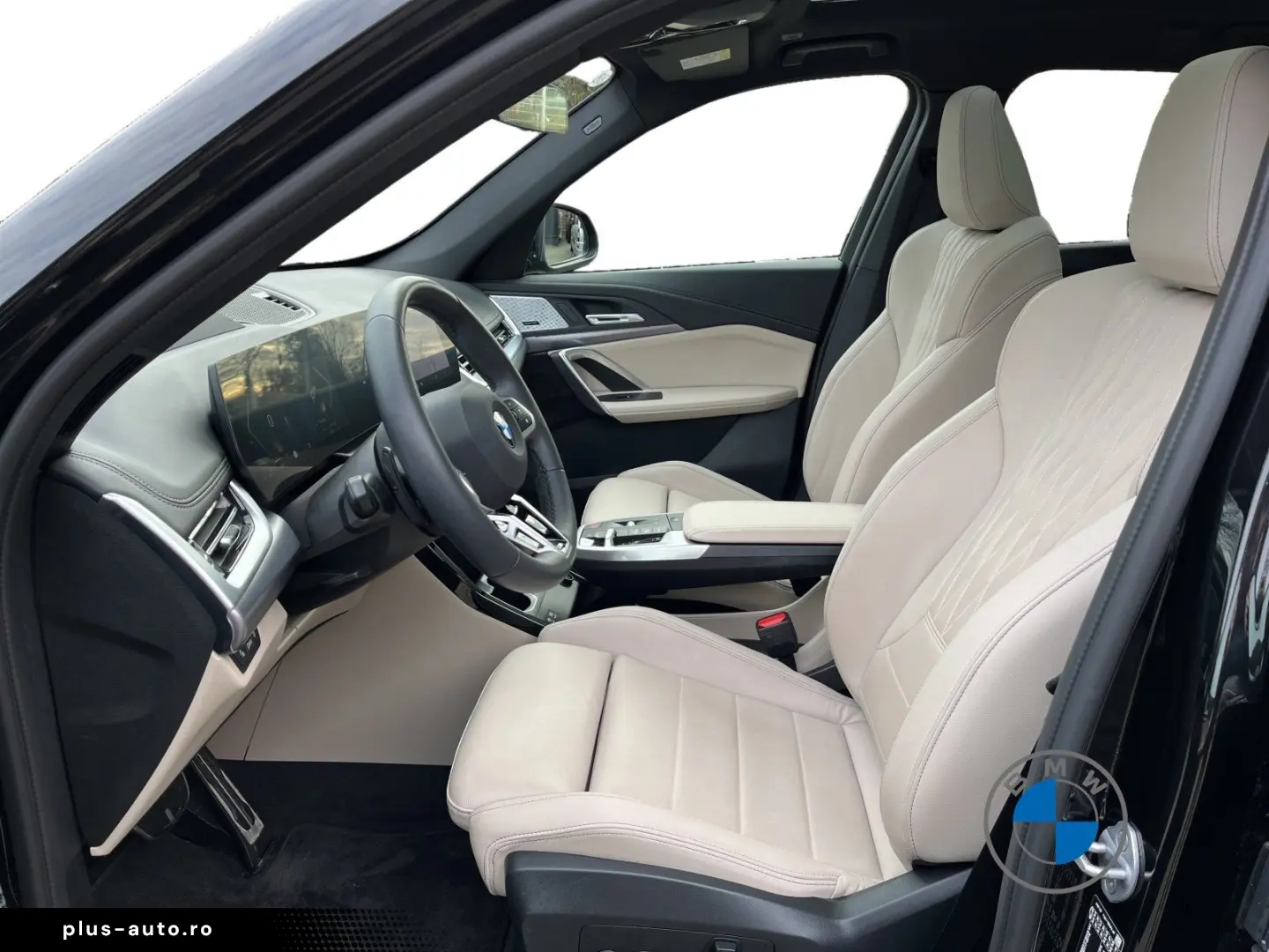 BMW X1 xDrive23d M Sport 18  AHK Pano Massage Memory