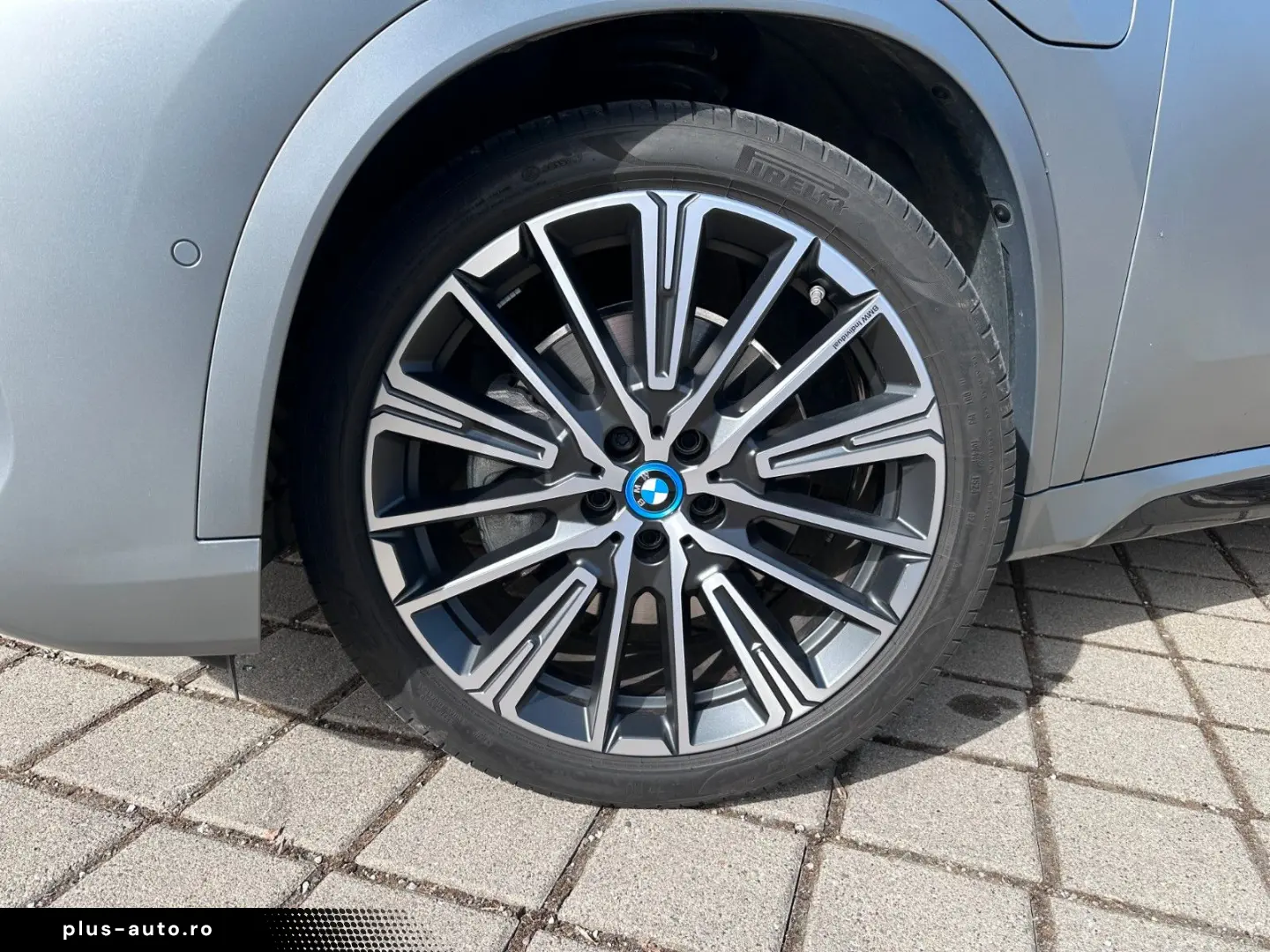 BMW X1 30e xDr M Sport ACC HUD PANO HARMAN AHK VOLL