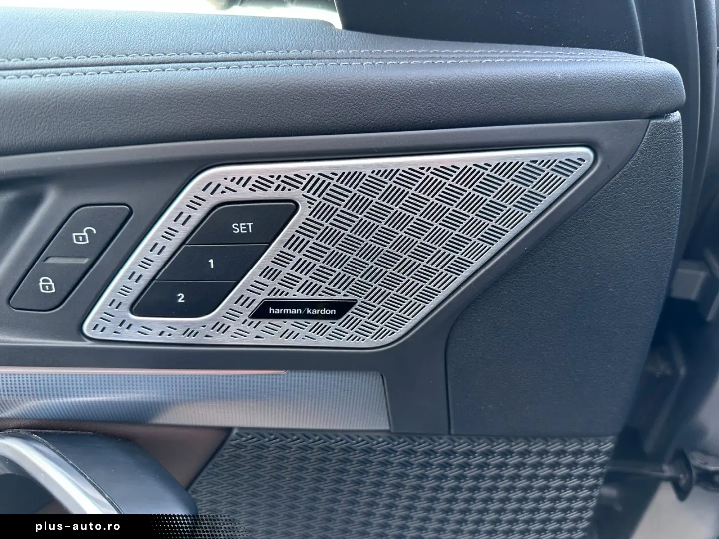 BMW X1 30e xDr M Sport ACC HUD PANO HARMAN AHK VOLL