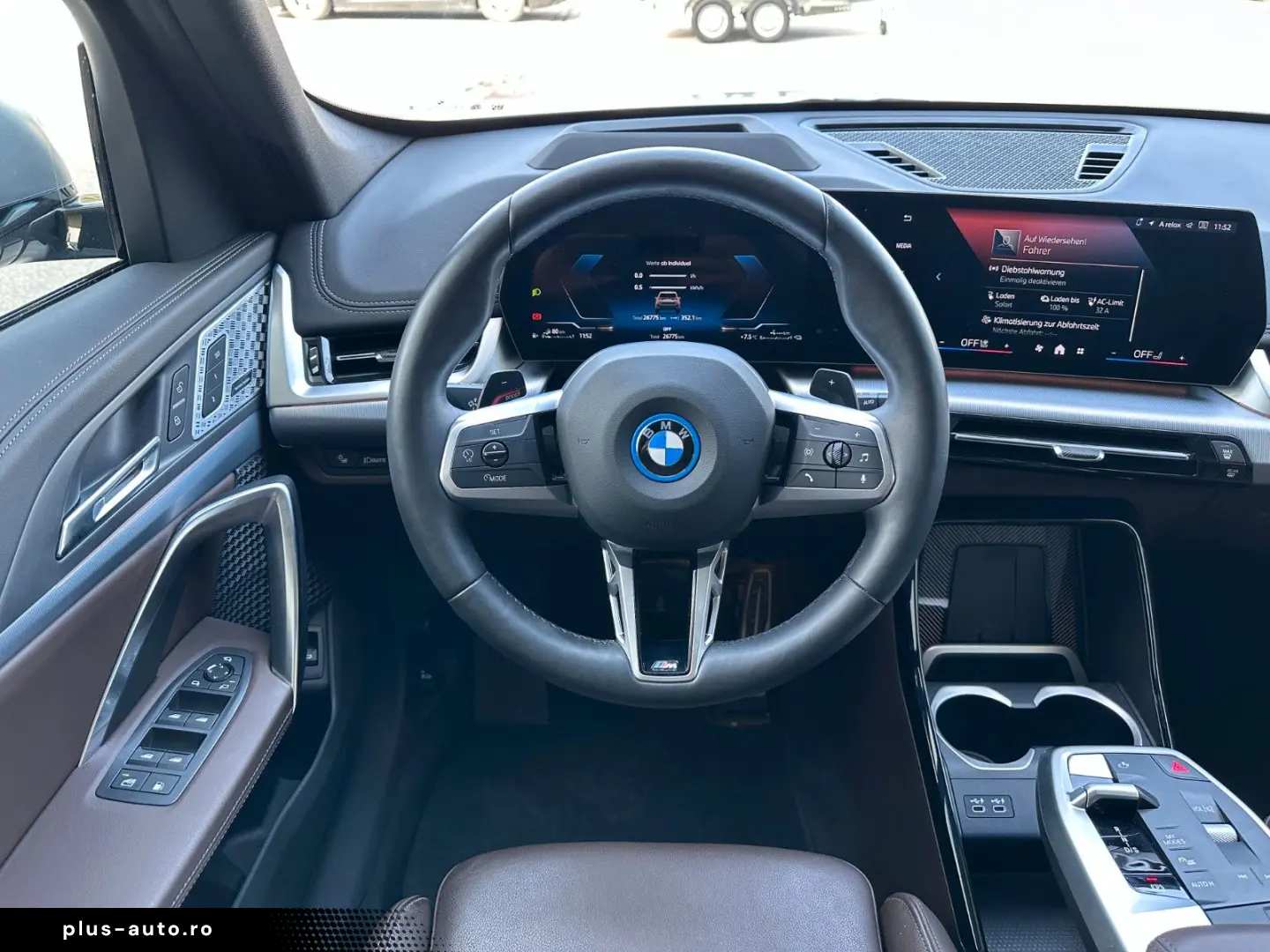 BMW X1 30e xDr M Sport ACC HUD PANO HARMAN AHK VOLL