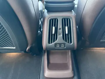 BMW X1 30e xDr M Sport ACC HUD PANO HARMAN AHK VOLL