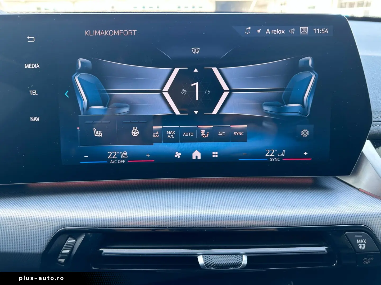 BMW X1 30e xDr M Sport ACC HUD PANO HARMAN AHK VOLL