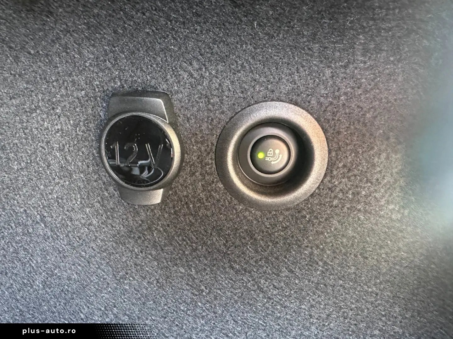 BMW X1 30e xDr M Sport ACC HUD PANO HARMAN AHK VOLL