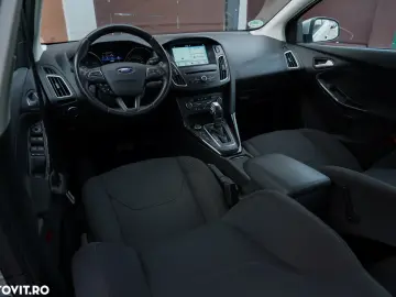 Ford Focus 2.0 TDCI Powershift Titanium