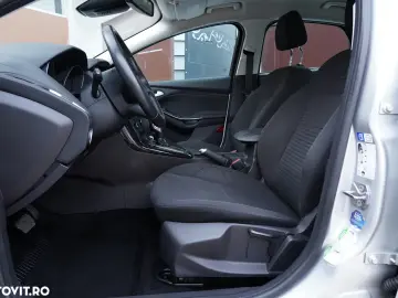 Ford Focus 2.0 TDCI Powershift Titanium