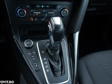 Ford Focus 2.0 TDCI Powershift Titanium
