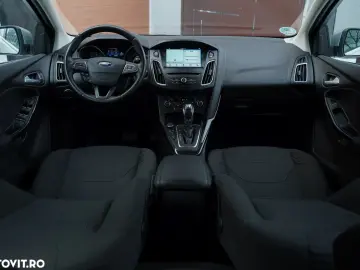 Ford Focus 2.0 TDCI Powershift Titanium