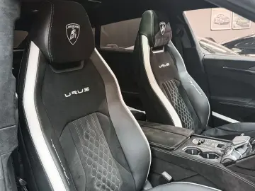LAMBORGHINI Urus Performante PPF ADAS B&O-3D Head-Up